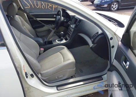 2007 Infiniti G35 Journey z USA, uszkodzony, nr VIN JNKBV61E97M701547